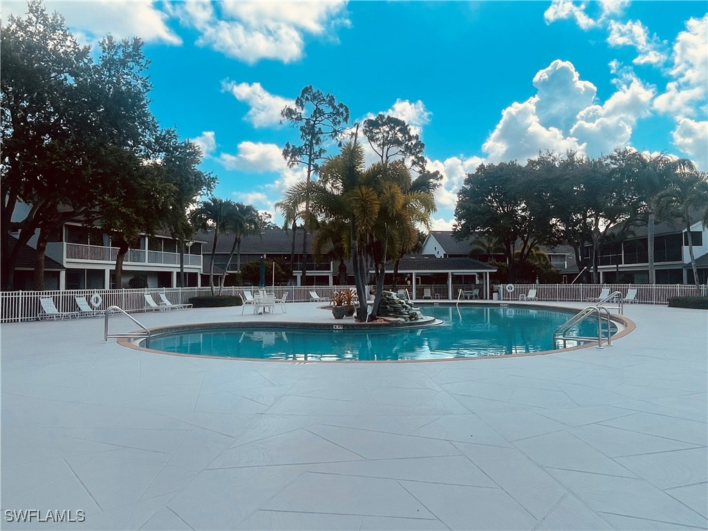 1090 Partridge Circle #201 Naples FL 34104 225073104 image26