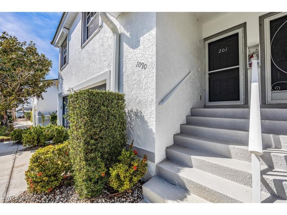 1090 Partridge Circle #201 Naples FL 34104 225073104 image3