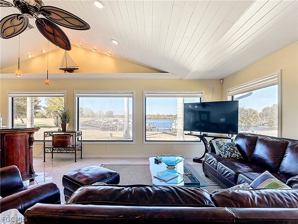 1090 River Run Labelle FL 33935 2026007512 image16