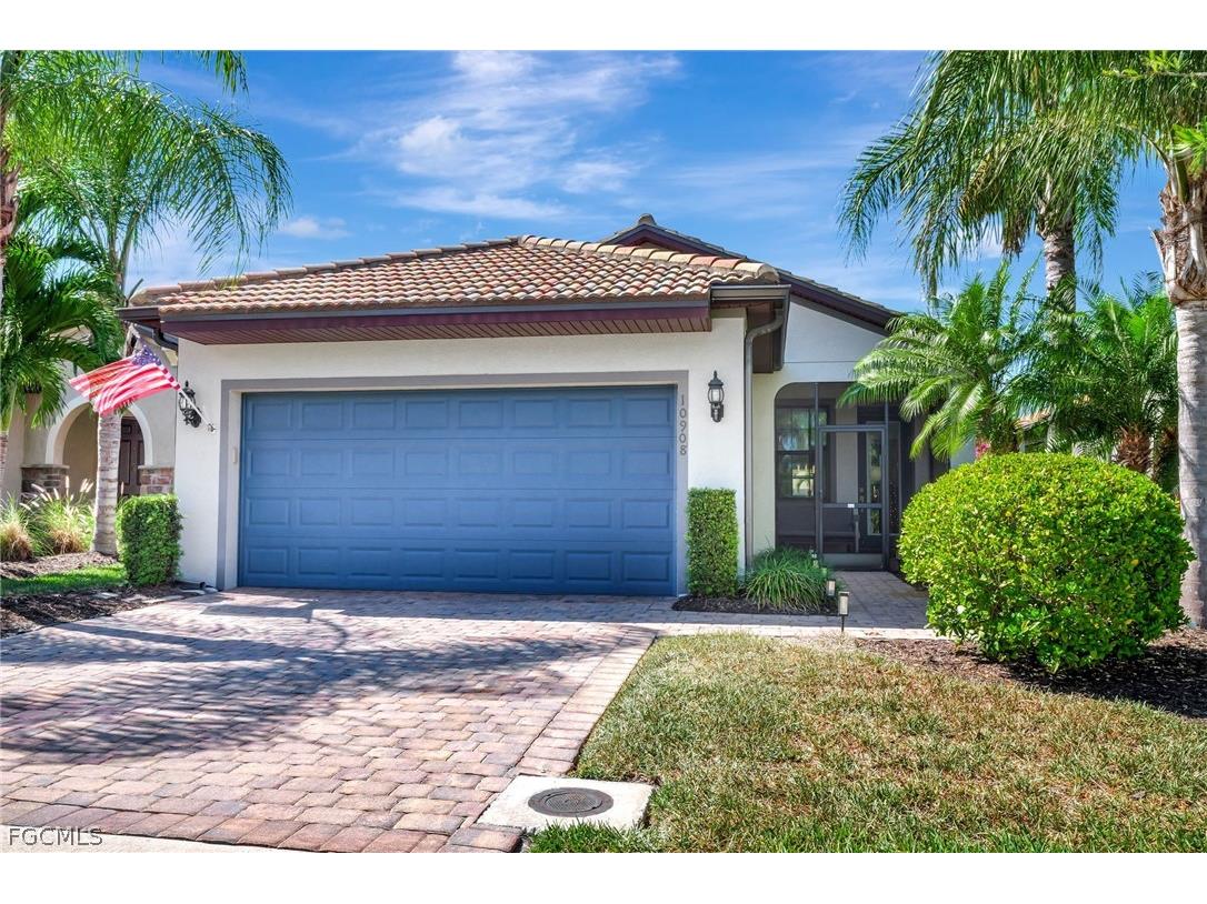 10908 Clarendon Street Fort Myers FL 33913 2026012138 image1