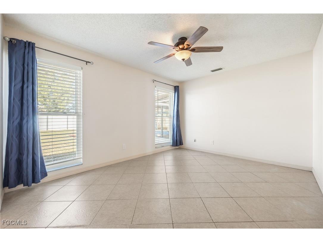 1091 Lovely Lane North Fort Myers FL 33903 2025025418 image16