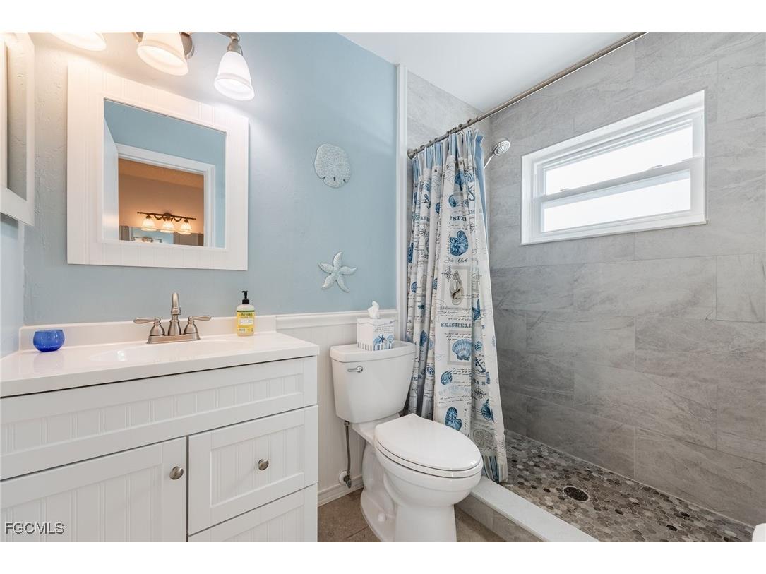 1091 Lovely Lane North Fort Myers FL 33903 2025025418 image19