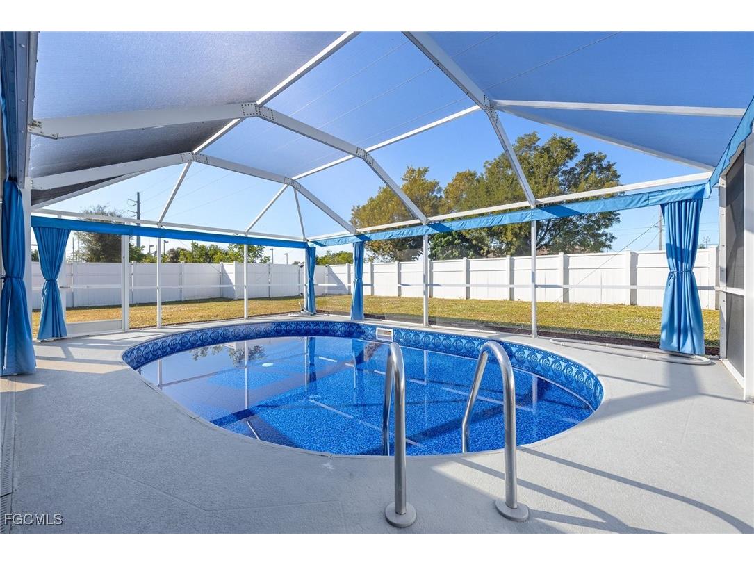 1091 Lovely Lane North Fort Myers FL 33903 2025025418 image2