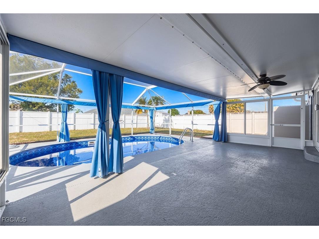 1091 Lovely Lane North Fort Myers FL 33903 2025025418 image27