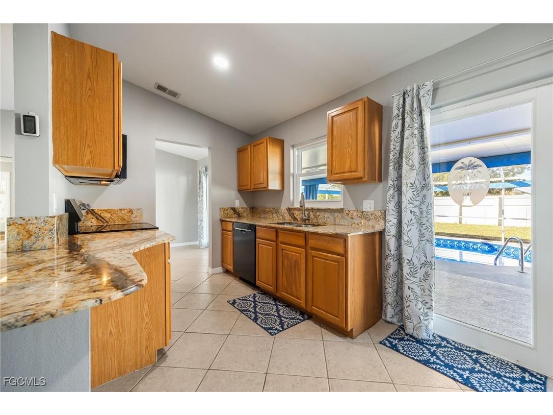 1091 Lovely Lane North Fort Myers FL 33903 2025025418 image3