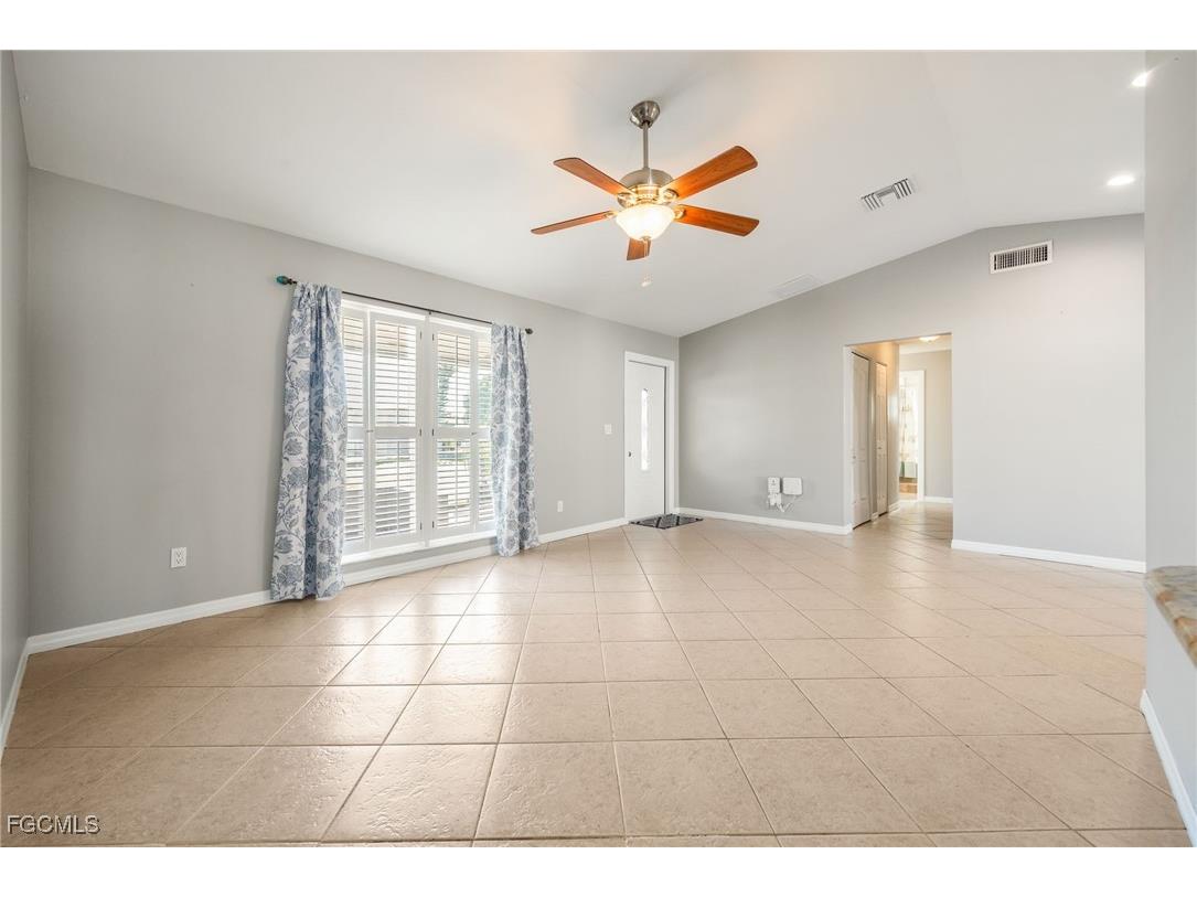 1091 Lovely Lane North Fort Myers FL 33903 2025025418 image7