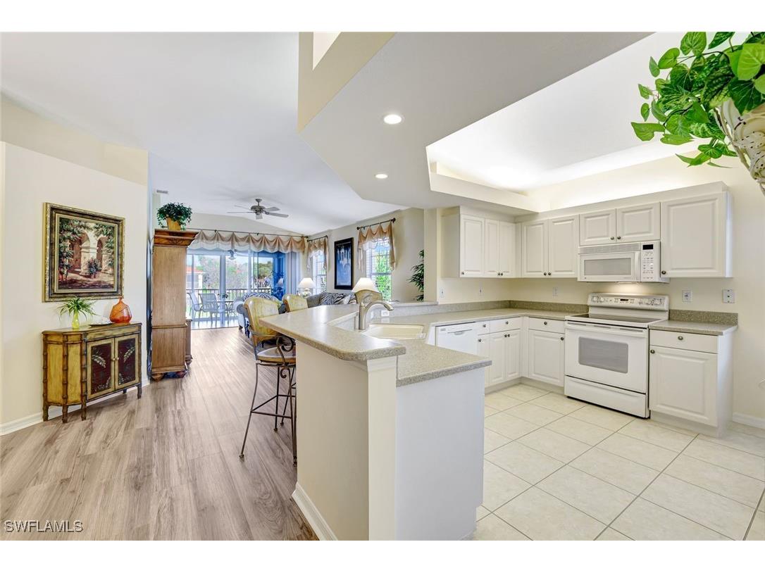 10910 Santa Margherita Road #204 Estero FL 34135 225082565 image6