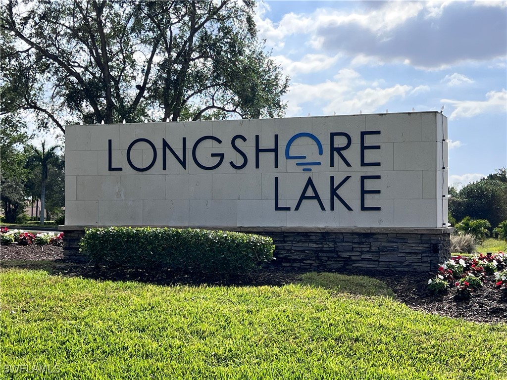 10915 Fieldfair Drive Naples FL 34119 225078040 image1