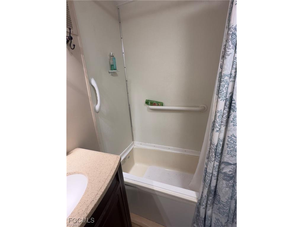 10917 Brown Pelican Circle Estero FL 33928 2025019134 image14