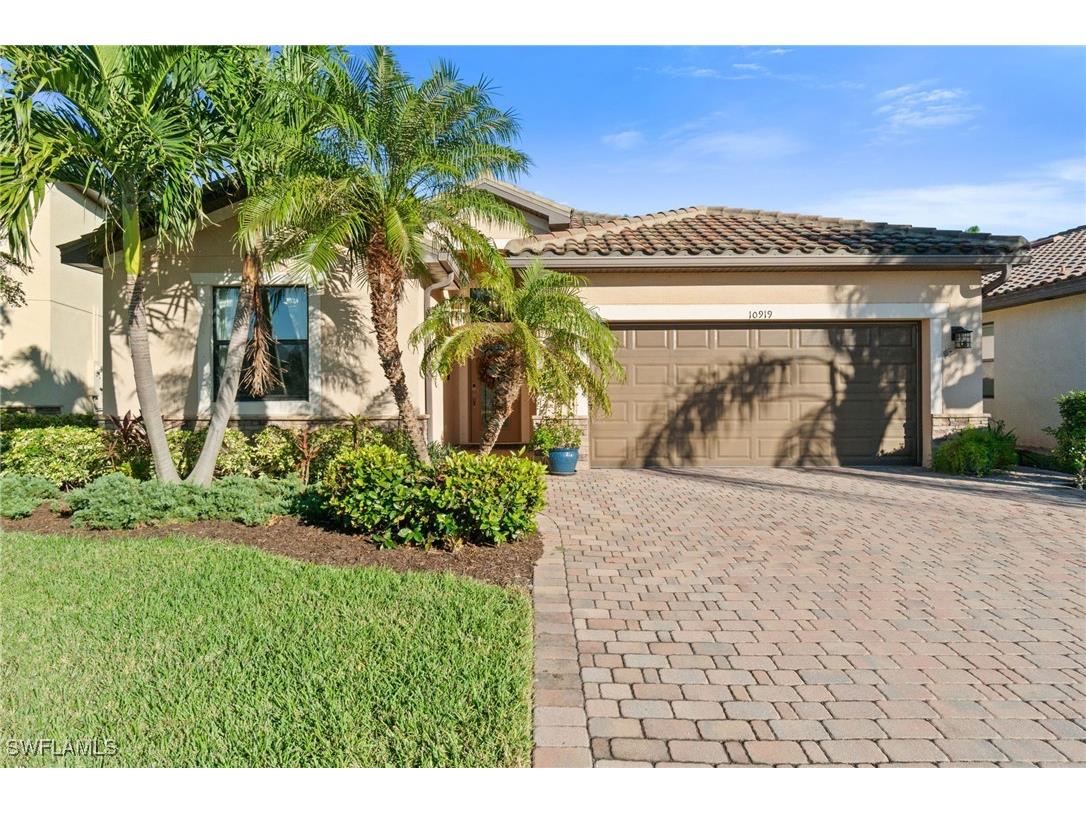 10919 Cherry Laurel Drive Fort Myers FL 33912 225077826 image1