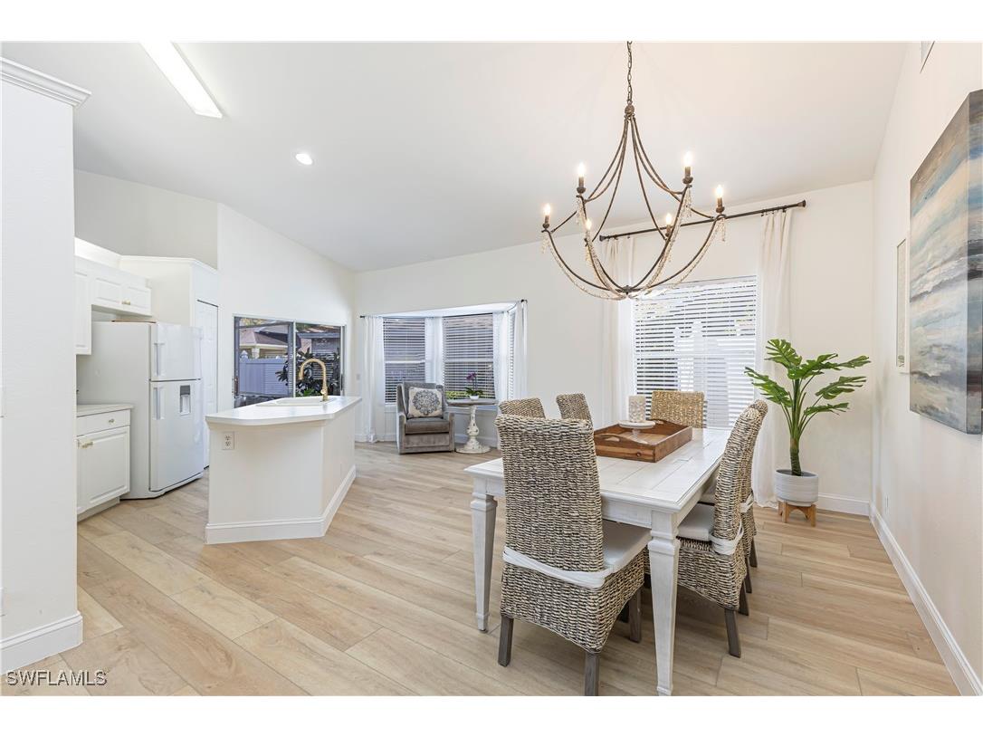 1092 Silverstrand Drive Naples FL 34110 225017241 image1