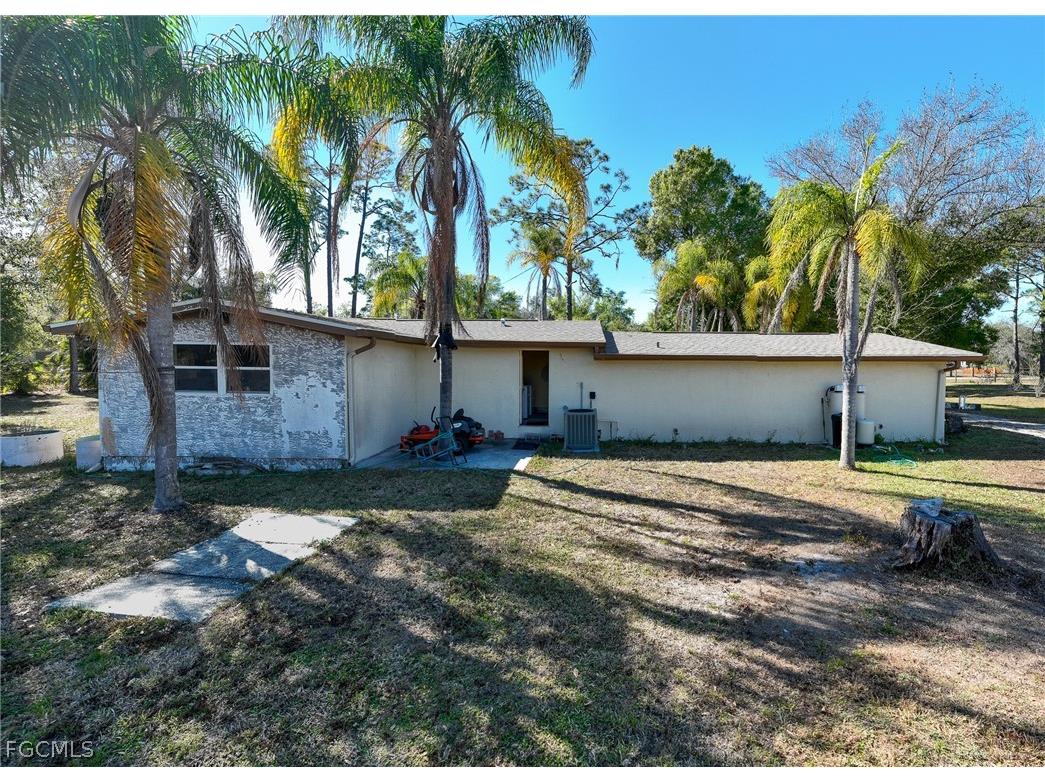 10921 Shirley Lane North Fort Myers FL 33917 2026006840 image17