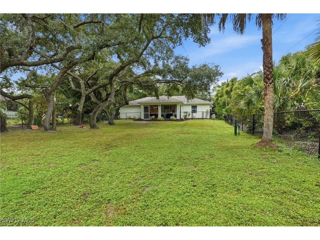 1094 13th Street SW Naples FL 34117 225078525 image29