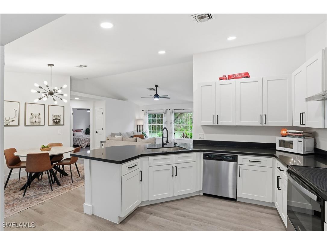 1094 13th Street SW Naples FL 34117 225078525 image4