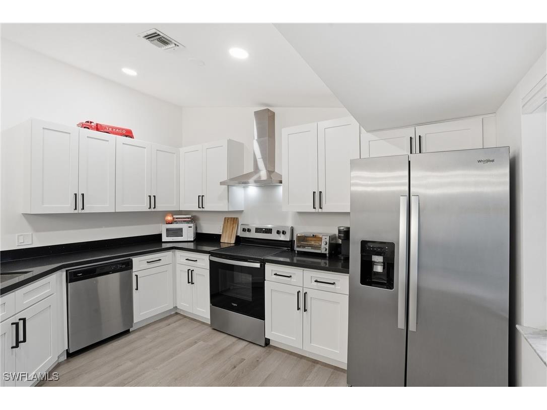 1094 13th Street SW Naples FL 34117 225078525 image5