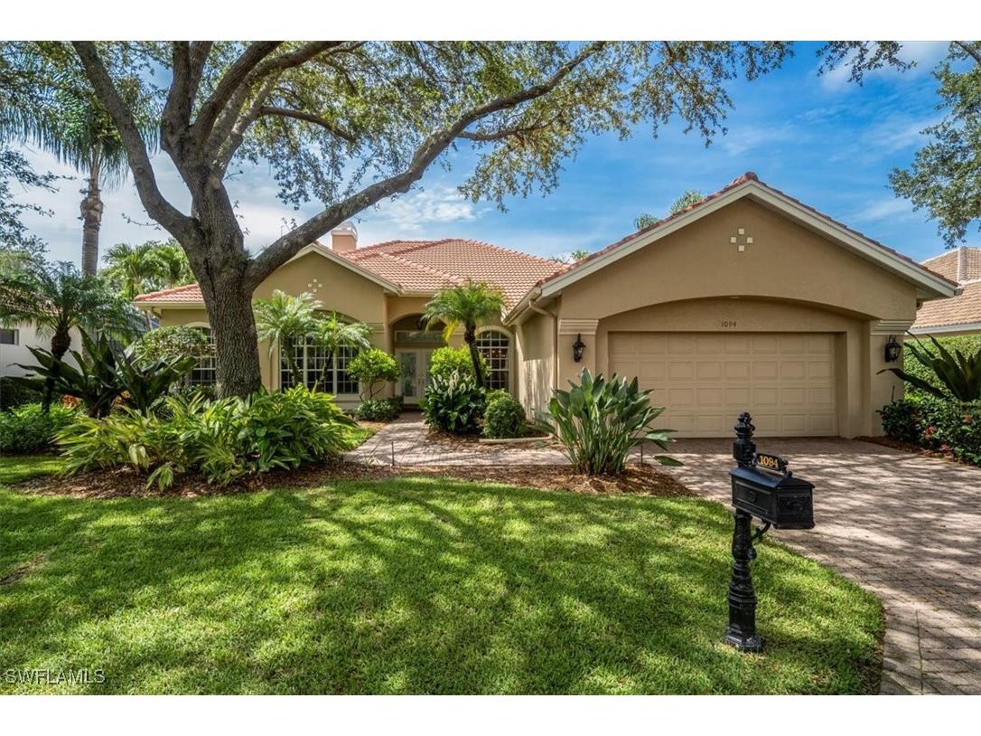 1094 Camelot Circle Naples FL 34119 225061575 image1