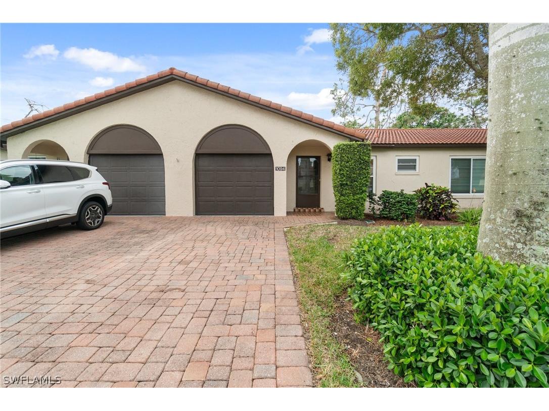 1094 Forest Lakes Drive Naples FL 34105 226009960 image3