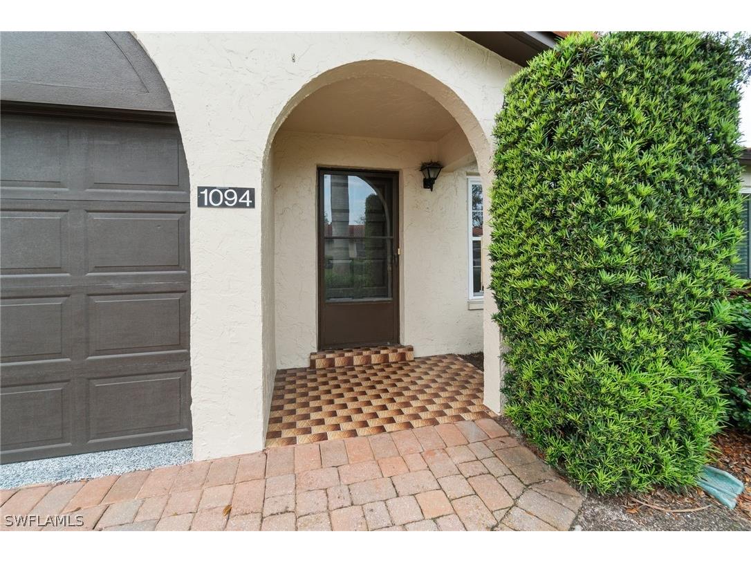 1094 Forest Lakes Drive Naples FL 34105 226009960 image5