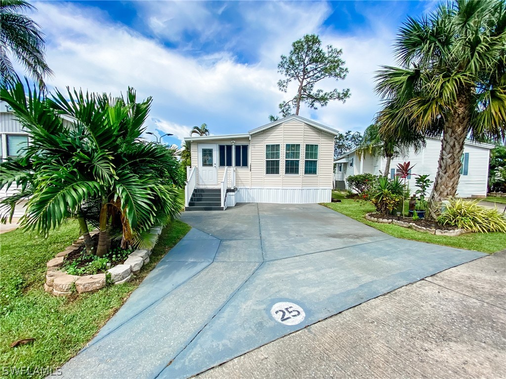 10949 Least Tern Circle #25 Estero FL 33928 223009383 image1