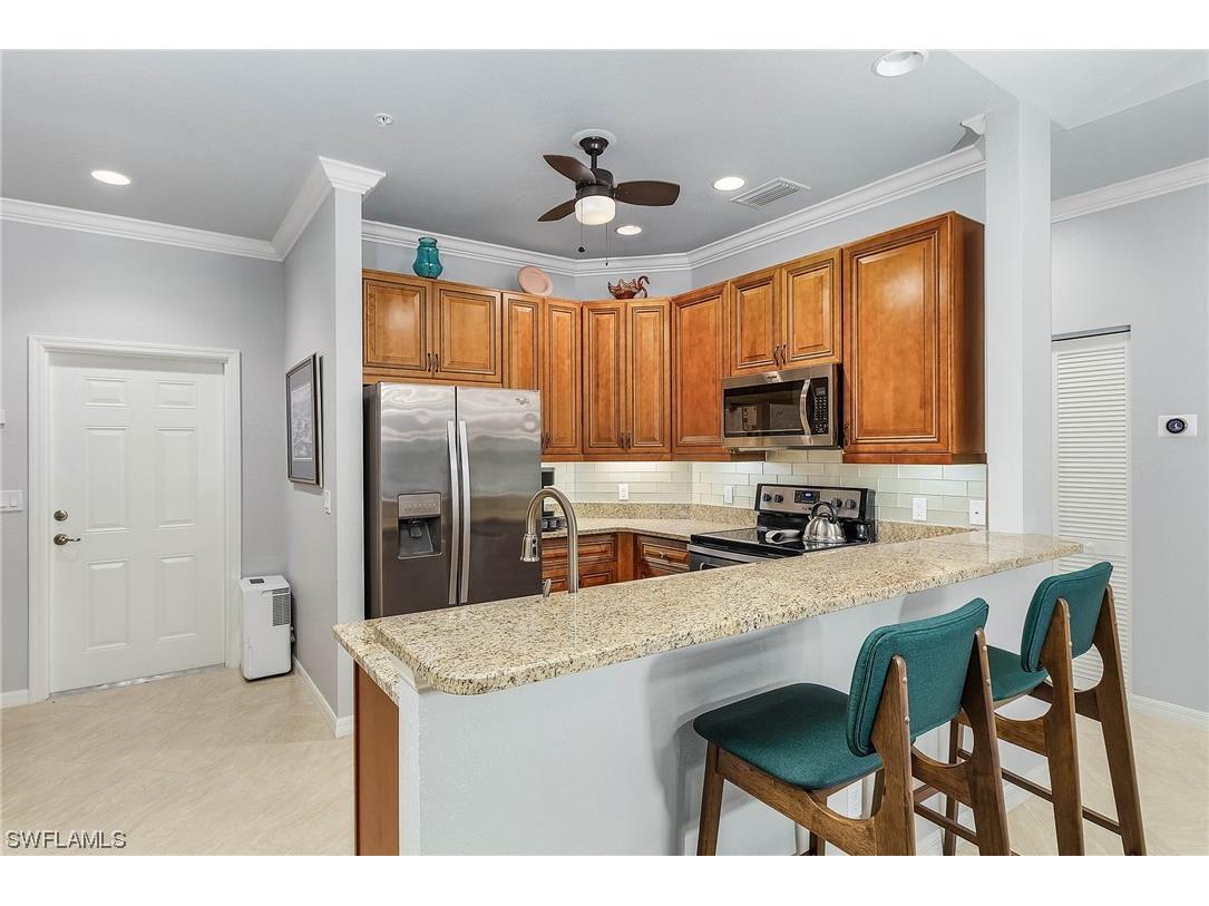 1095 Winding Pines Circle #205 Cape Coral FL 33909 223077652 image1