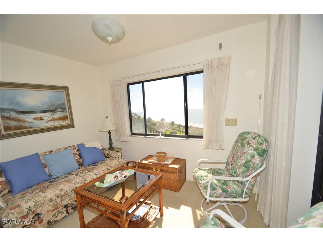 10951 Gulfshore Drive #504 Naples FL 34108 225066517 image9