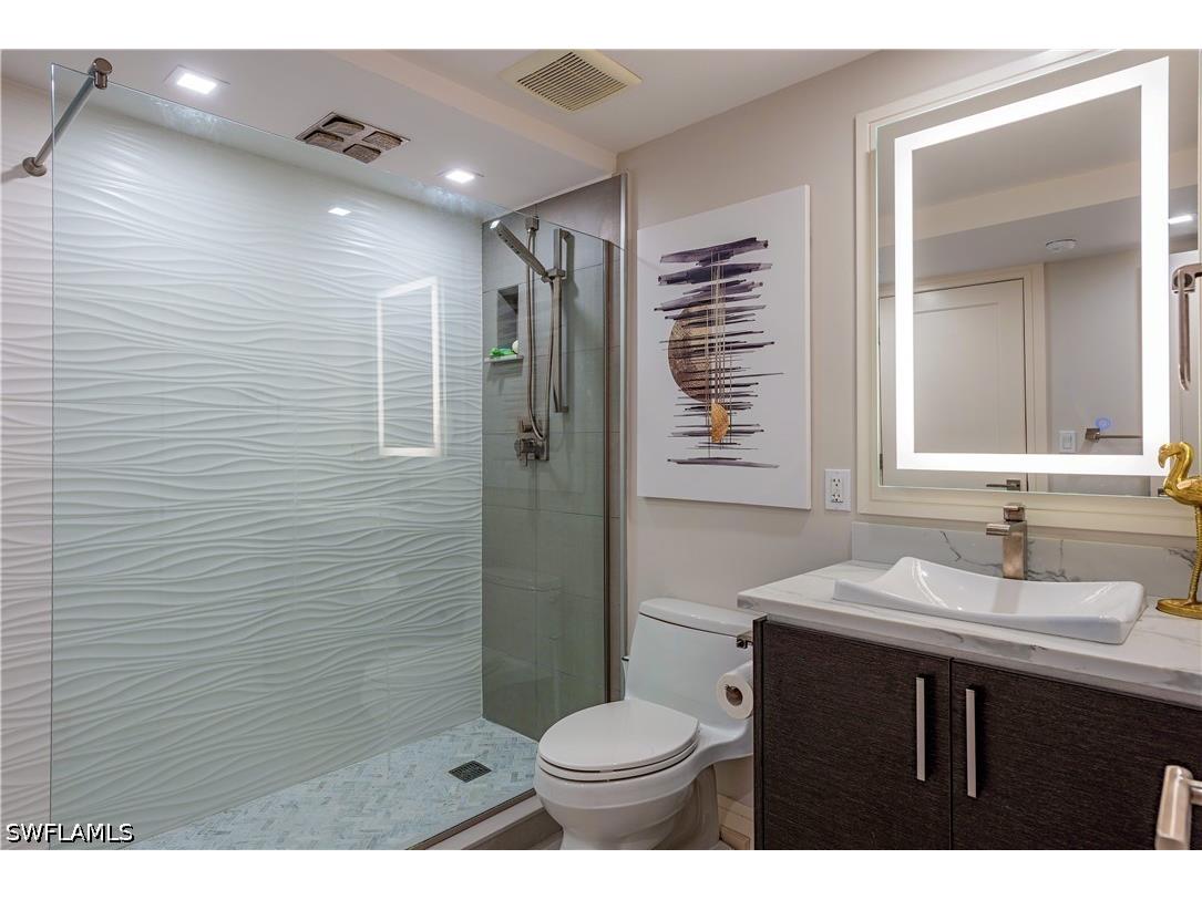 10951 Gulf Shore Drive #1002 Naples FL 34108 226020319 image12