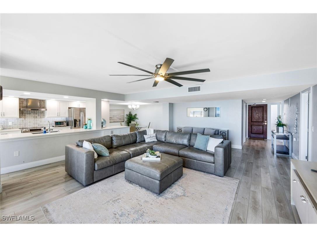 10951 Gulf Shore Drive #1202 Naples FL 34108 225076075 image2