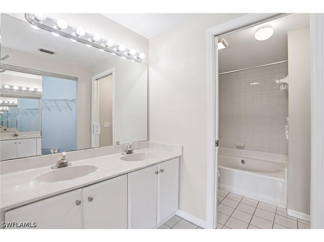 1096 Woodshire Lane #C202 Naples FL 34105 226020477 image14