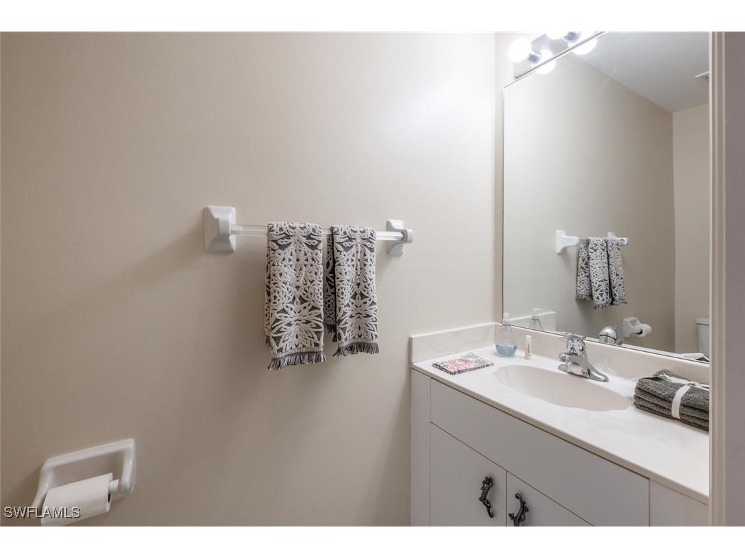 1096 Woodshire Lane #C210 Naples FL 34105 226004398 image15