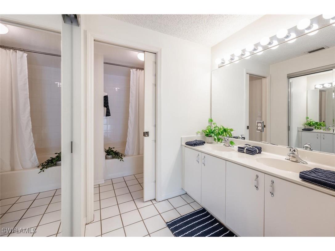 1096 Woodshire Lane #C210 Naples FL 34105 226004398 image23