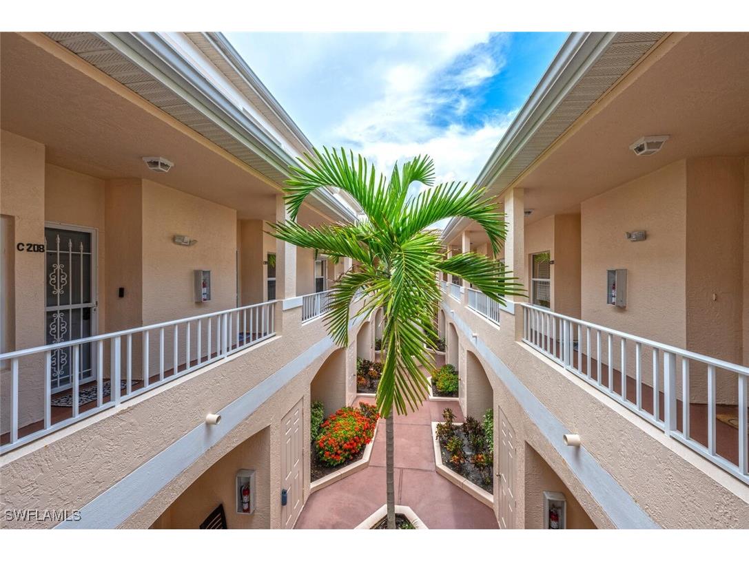 1096 Woodshire Lane #C210 Naples FL 34105 226004398 image5