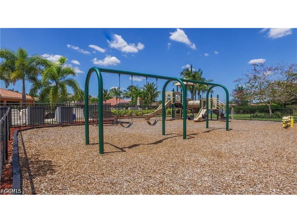 10960 Cherry Laurel Drive Fort Myers FL 33912 2026015411 image32