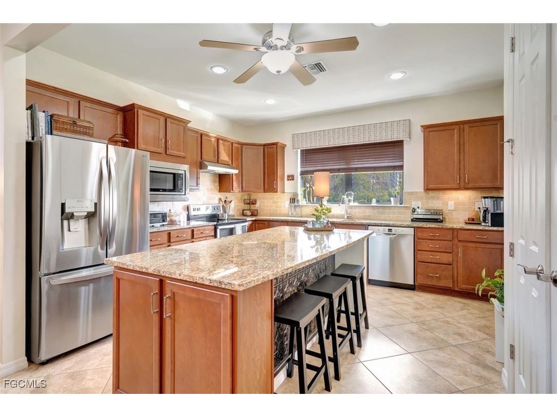 10963 Glenhurst Street Fort Myers FL 33913 2025021190 image10