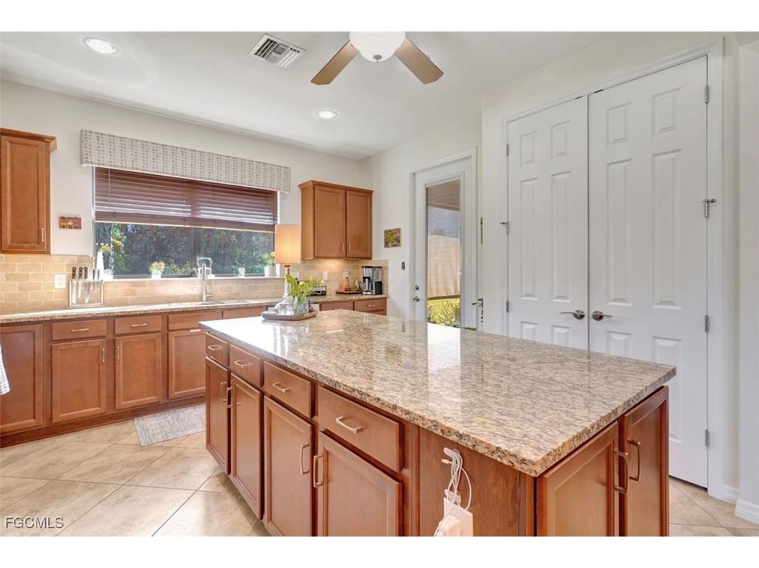 10963 Glenhurst Street Fort Myers FL 33913 2025021190 image11