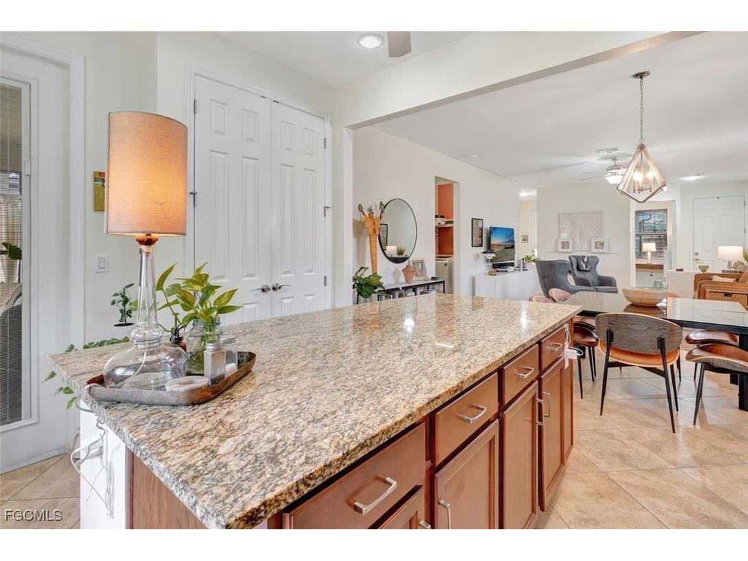 10963 Glenhurst Street Fort Myers FL 33913 2025021190 image16