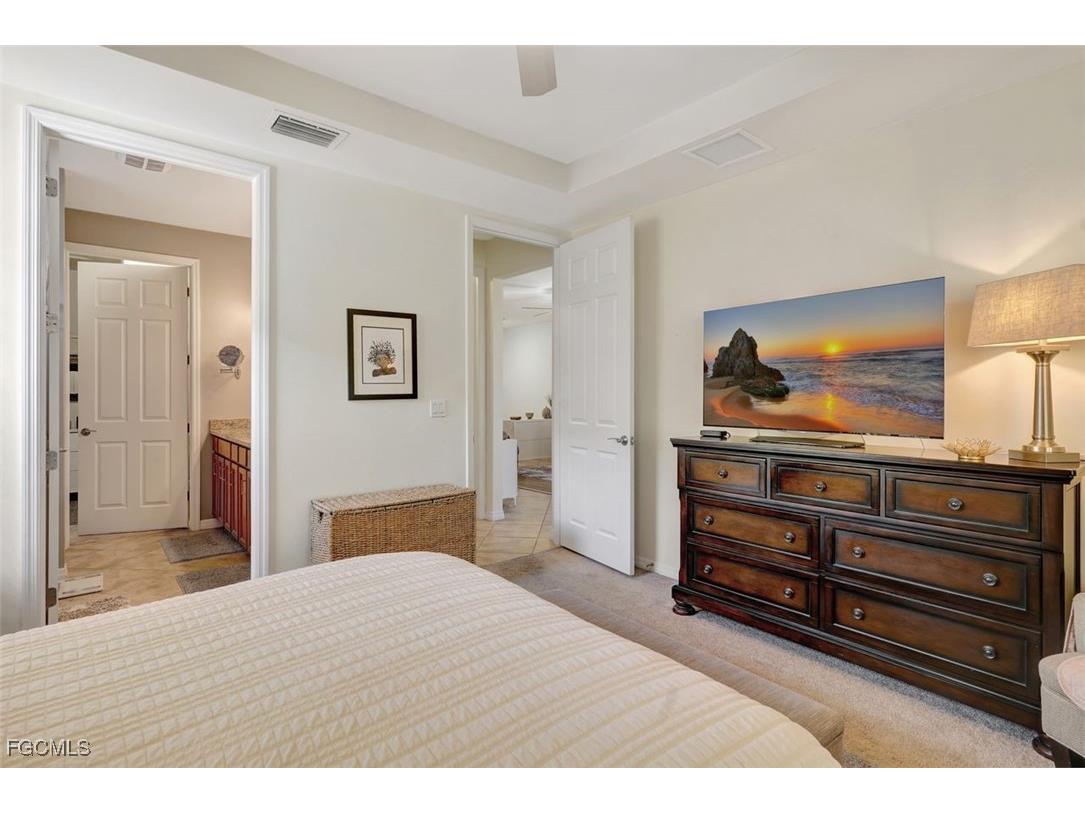 10963 Glenhurst Street Fort Myers FL 33913 2025021190 image25