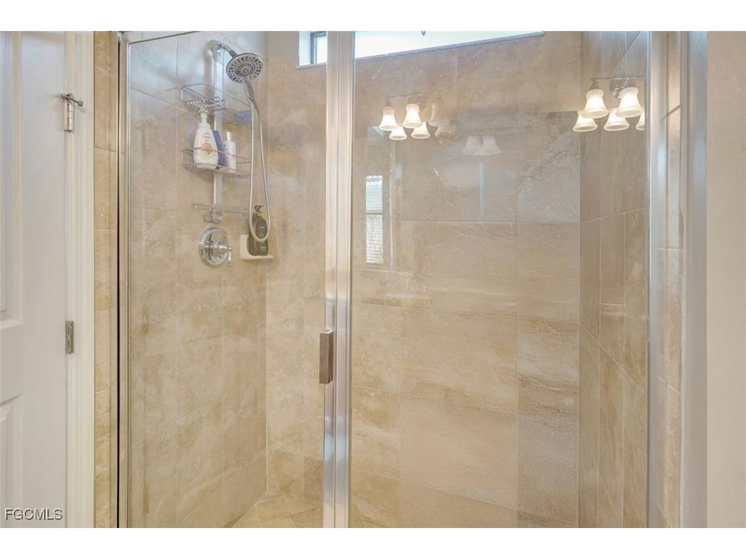 10963 Glenhurst Street Fort Myers FL 33913 2025021190 image27