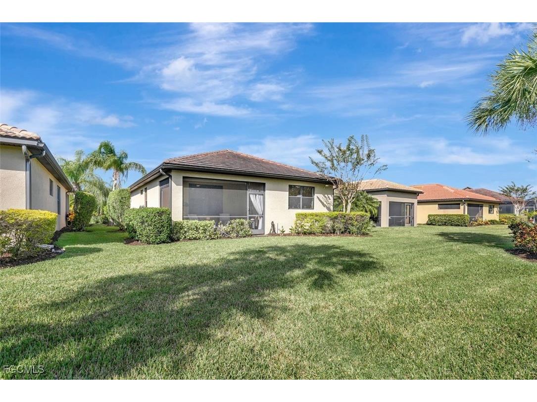 10963 Glenhurst Street Fort Myers FL 33913 2025021190 image34