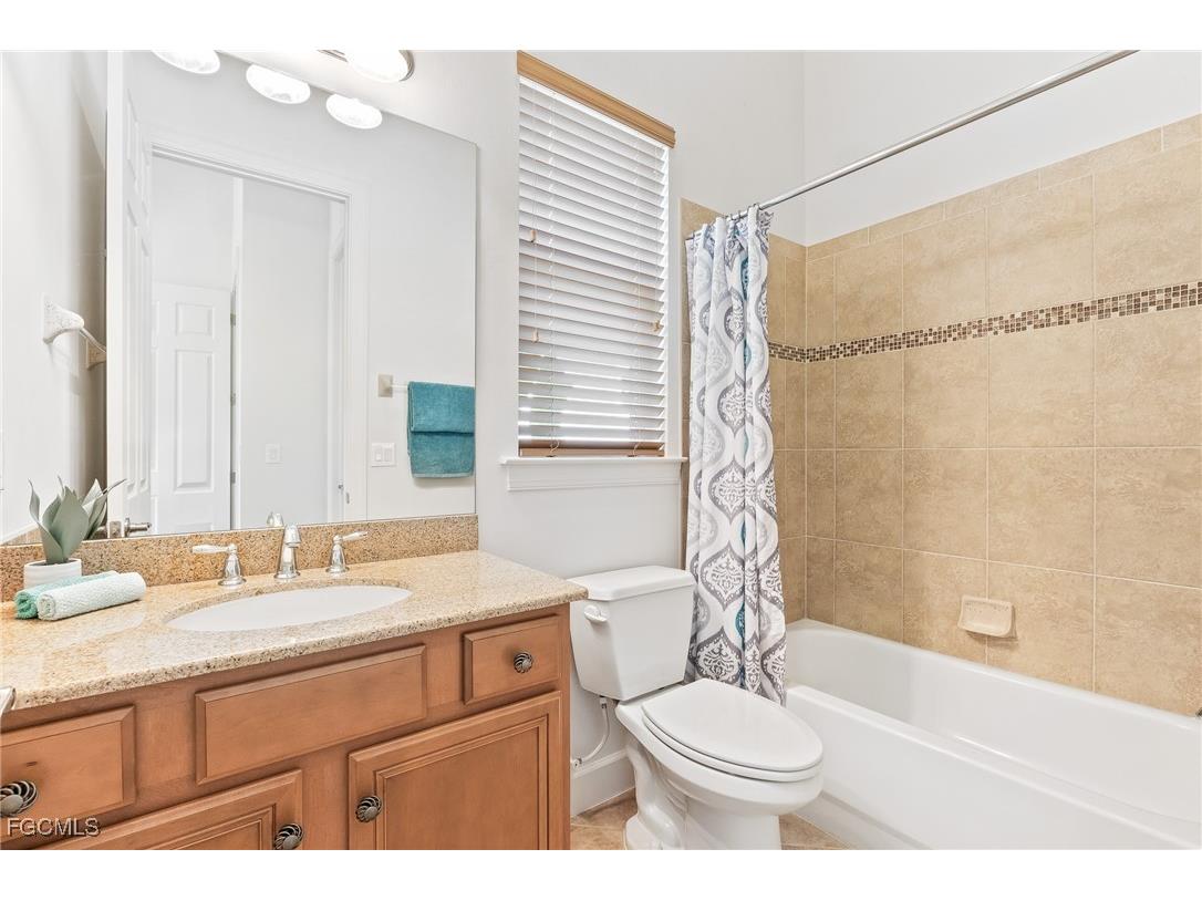 10964 Surrey Place Fort Myers FL 33913 2025011565 image14