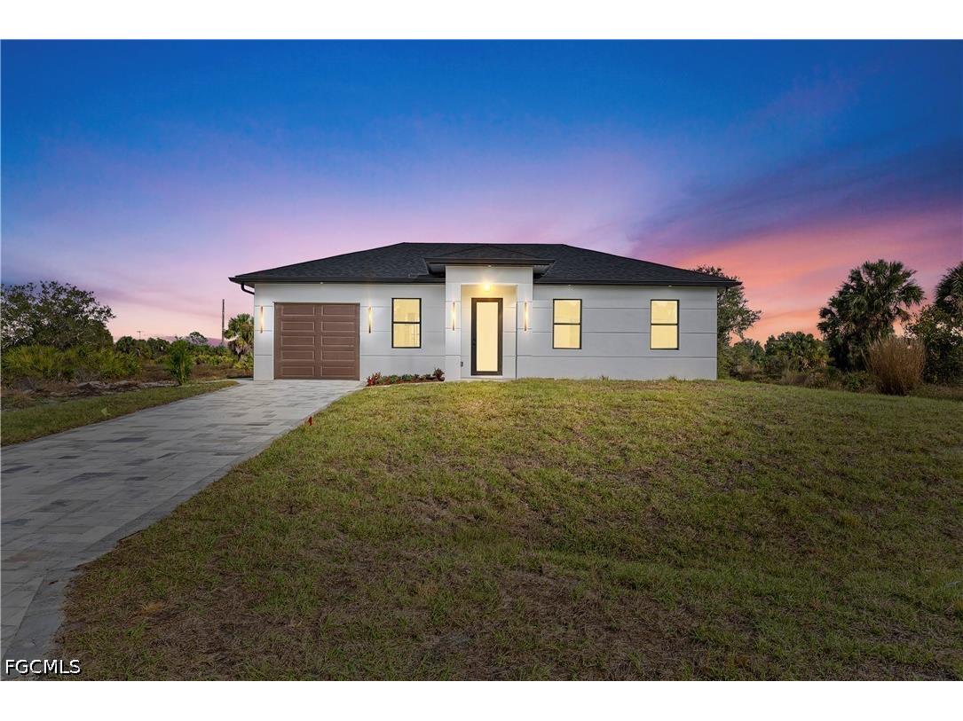 1097 Eisenhower Boulevard Lehigh Acres FL 33974 2026014020 image1