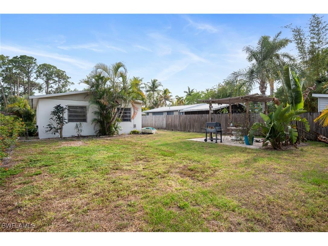 1097 Sperling Avenue Naples FL 34103 226000518 image34