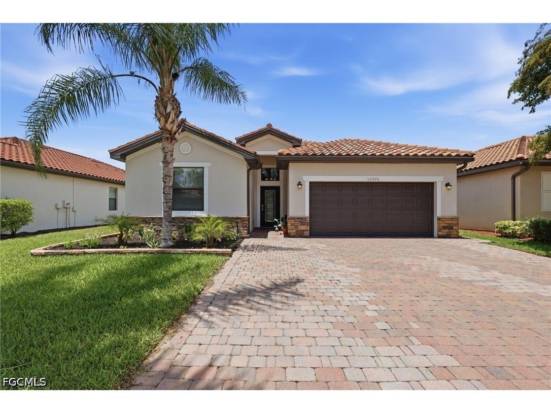 10976 Cherry Laurel Drive Fort Myers FL 33912 2026005480 image28