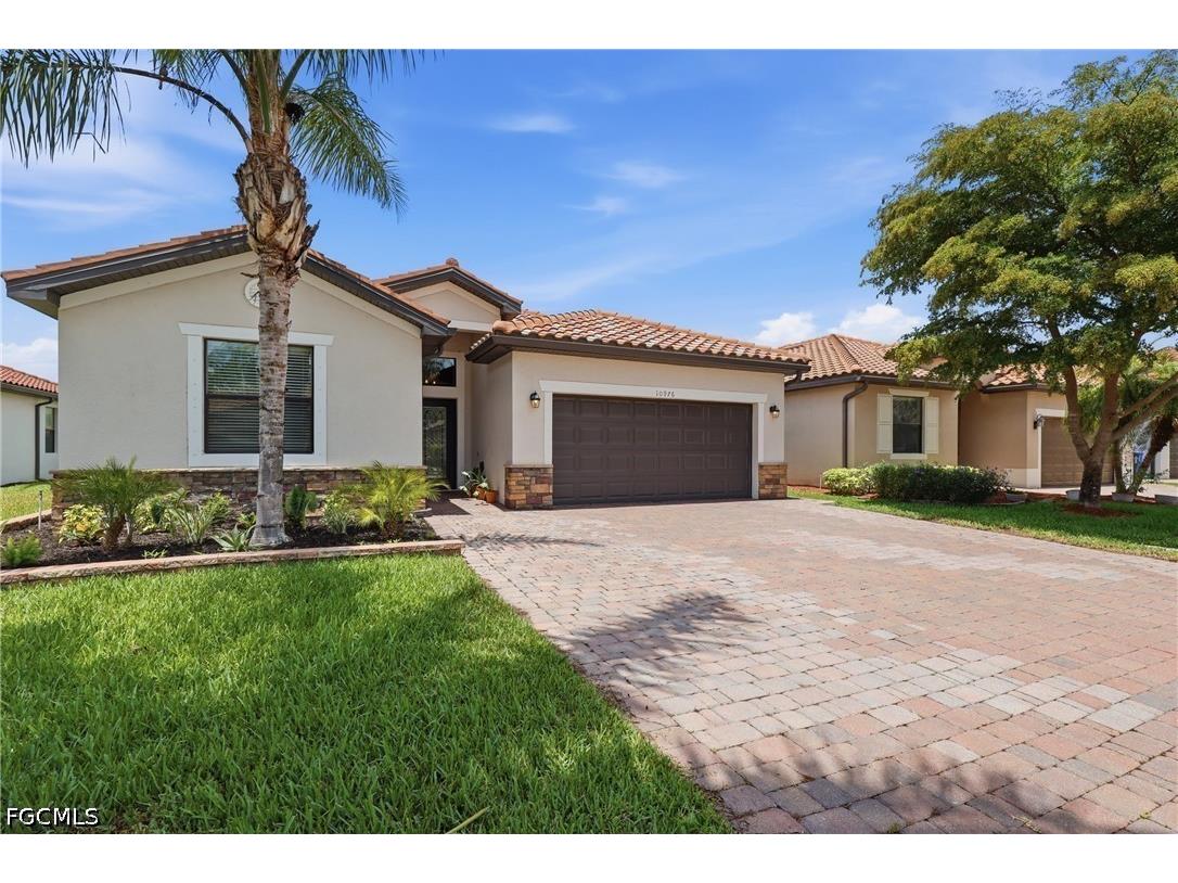 10976 Cherry Laurel Drive Fort Myers FL 33912 2026005480 image6