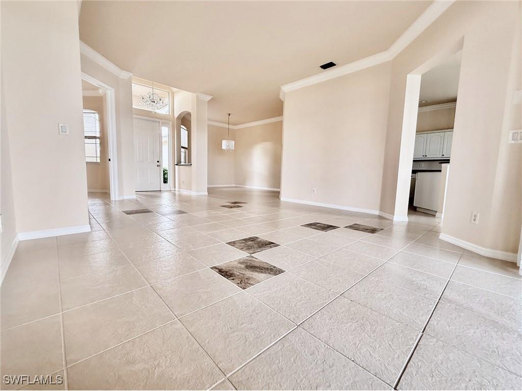 1098 Port Orange Way Naples FL 34120 225069801 image8