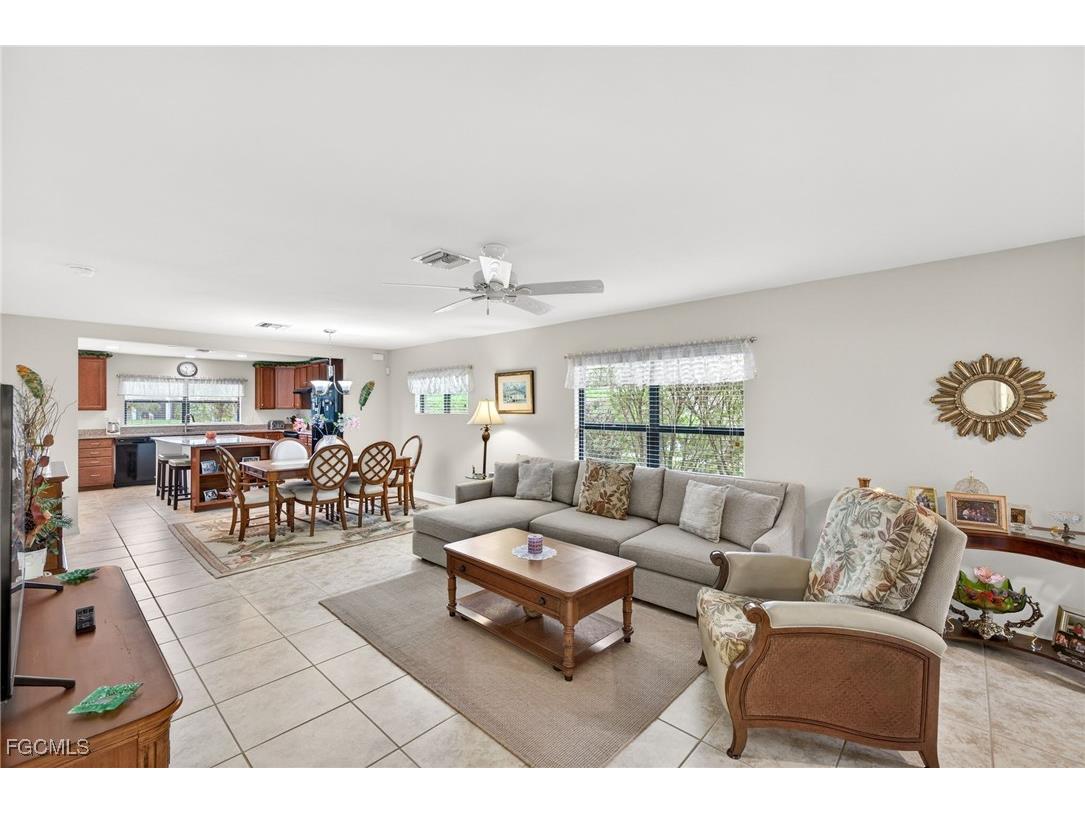 10980 Clarendon Street Fort Myers FL 33913 2025023009 image4