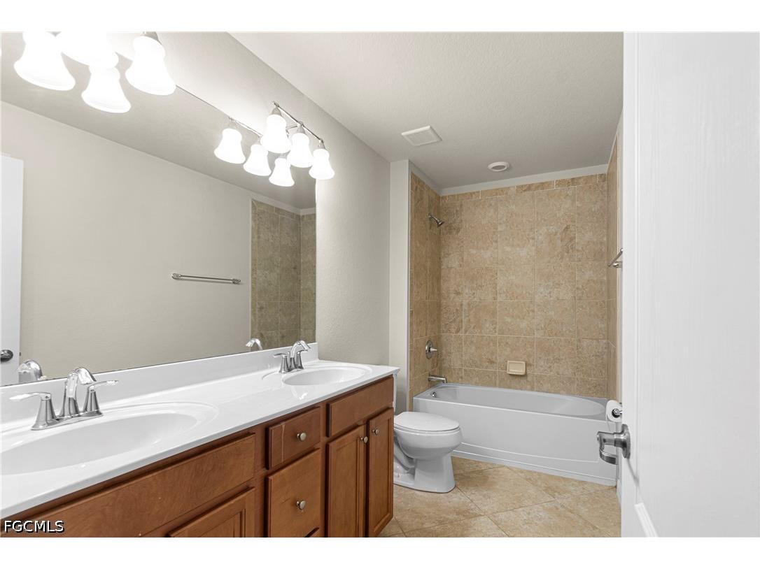10996 Cherry Laurel Drive Fort Myers FL 33912 2026023129 image29