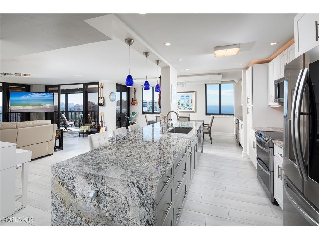 11 Bluebill Avenue #1001 Naples FL 34108 225044240 image1