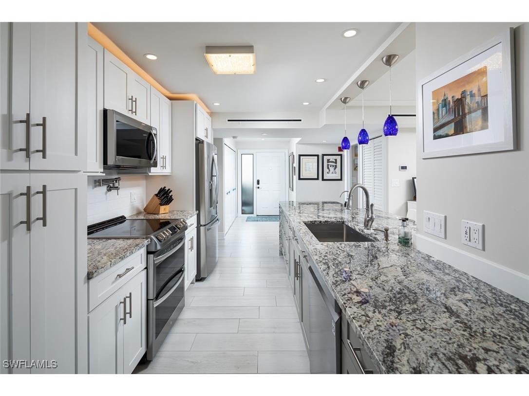 11 Bluebill Avenue #1001 Naples FL 34108 225044240 image2