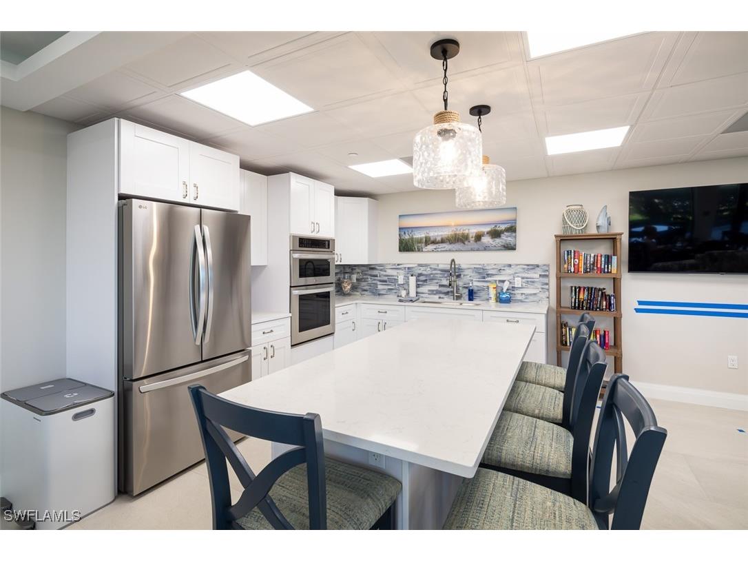 11 Bluebill Avenue #1001 Naples FL 34108 225068559 image24