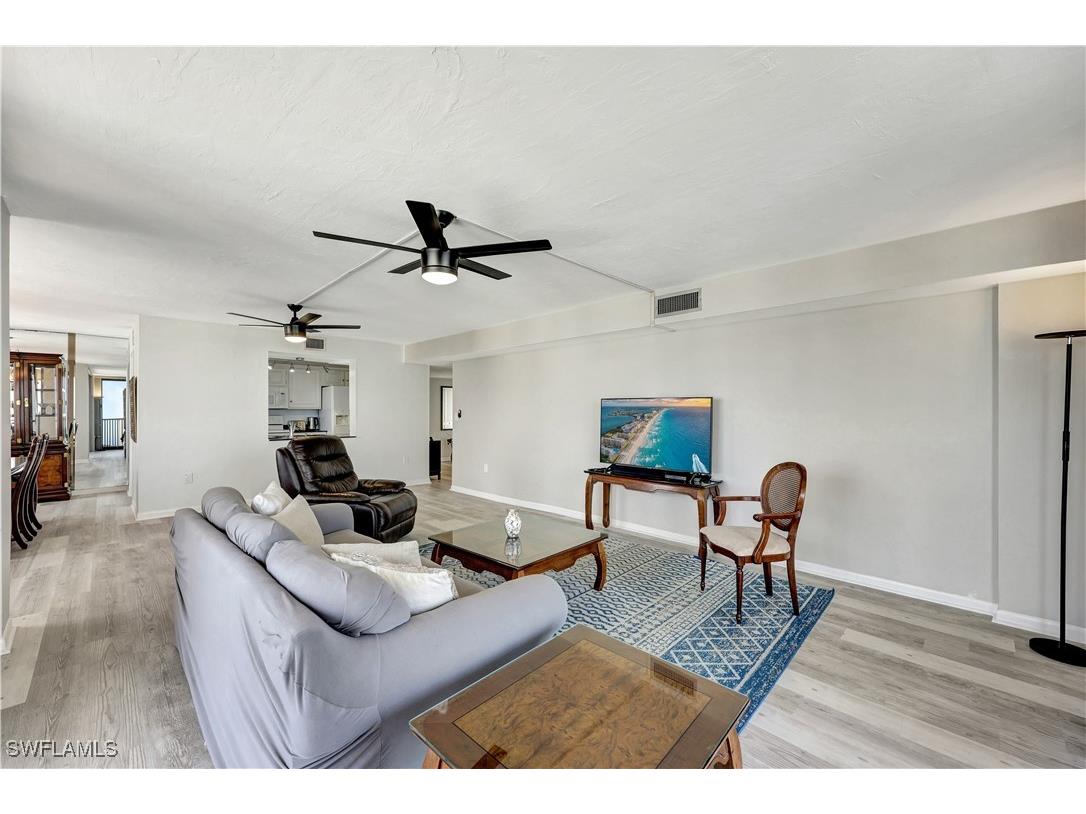 11 Bluebill Avenue #1005 Naples FL 34108 226000725 image11